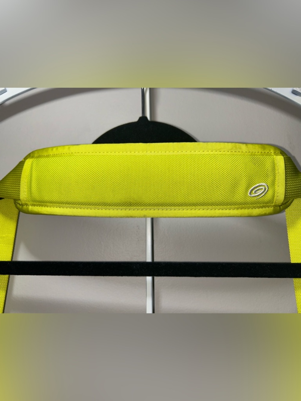Timbuk2 High-Visibility Yellow Messenger Bag -Unicolor Line in Sulphur Colorway - Picture 5 of 12